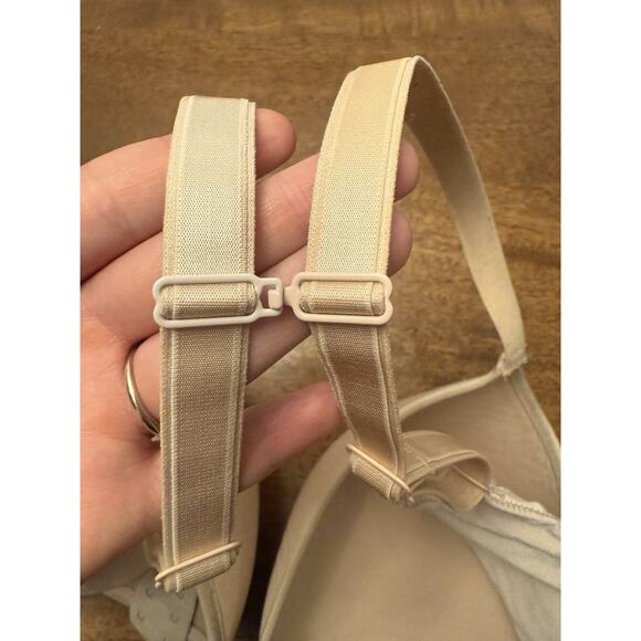 Chantelle 2196 Nude Bra 36DD Underwire Lightly Lined Convertible Racerback EUC - Picture 4 of 6